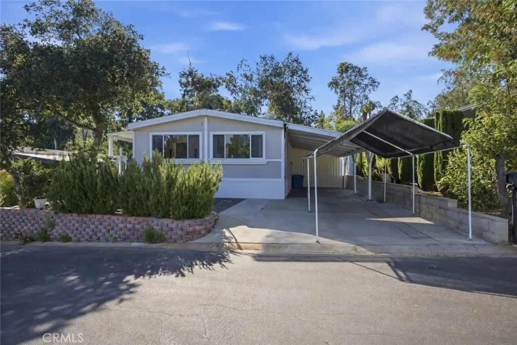 23777 Mulholland Hwy #203