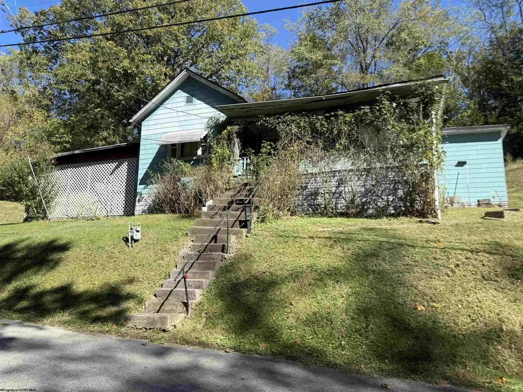 355 George St