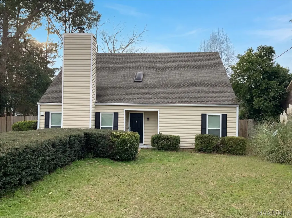 1221 Dalraida Rd