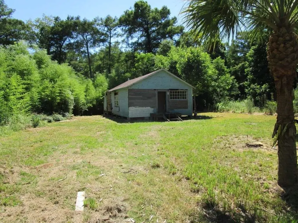 475 County Road 2557
