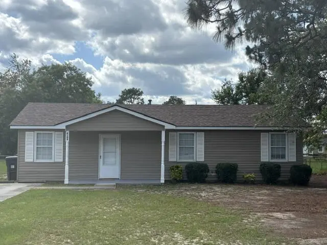 4109 Mack Ln