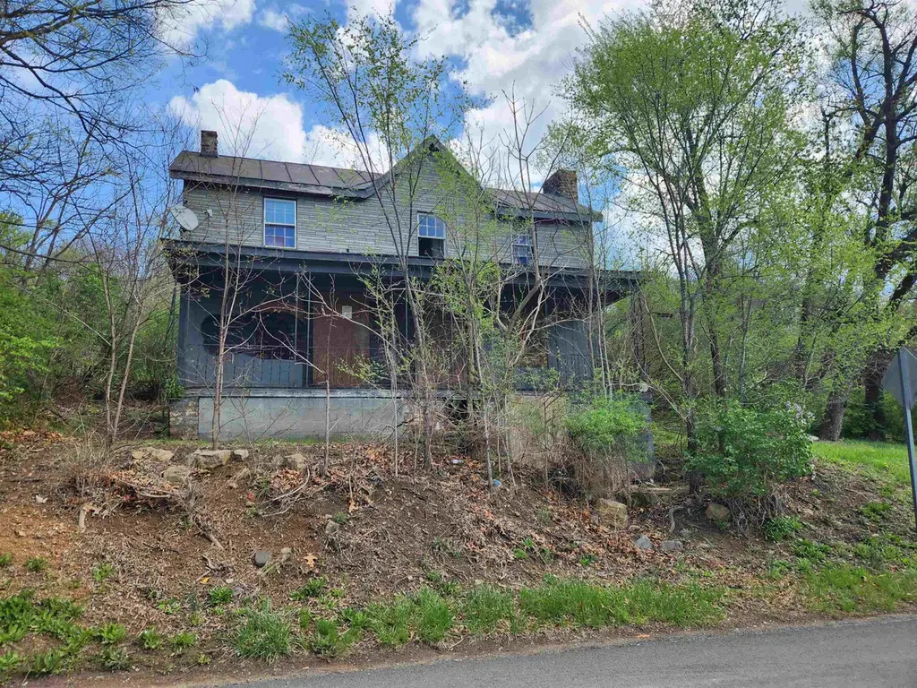 921 Winchester Rd