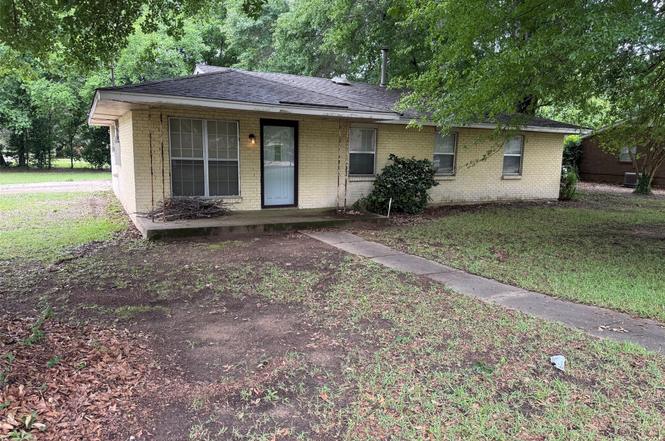 5818 Wares Ferry Rd