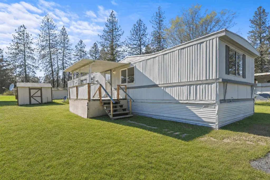 34124 N Newport Hwy #18