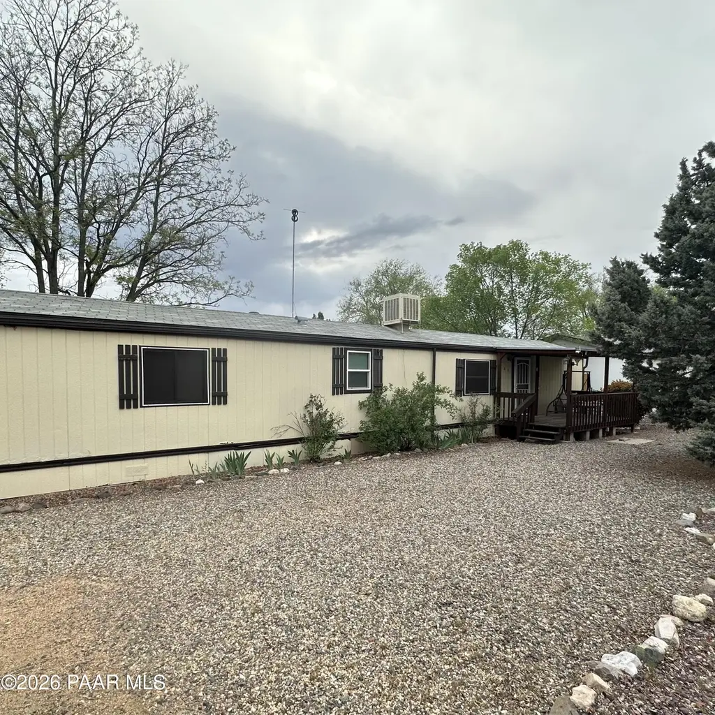 6200 N Wildhorse Dr