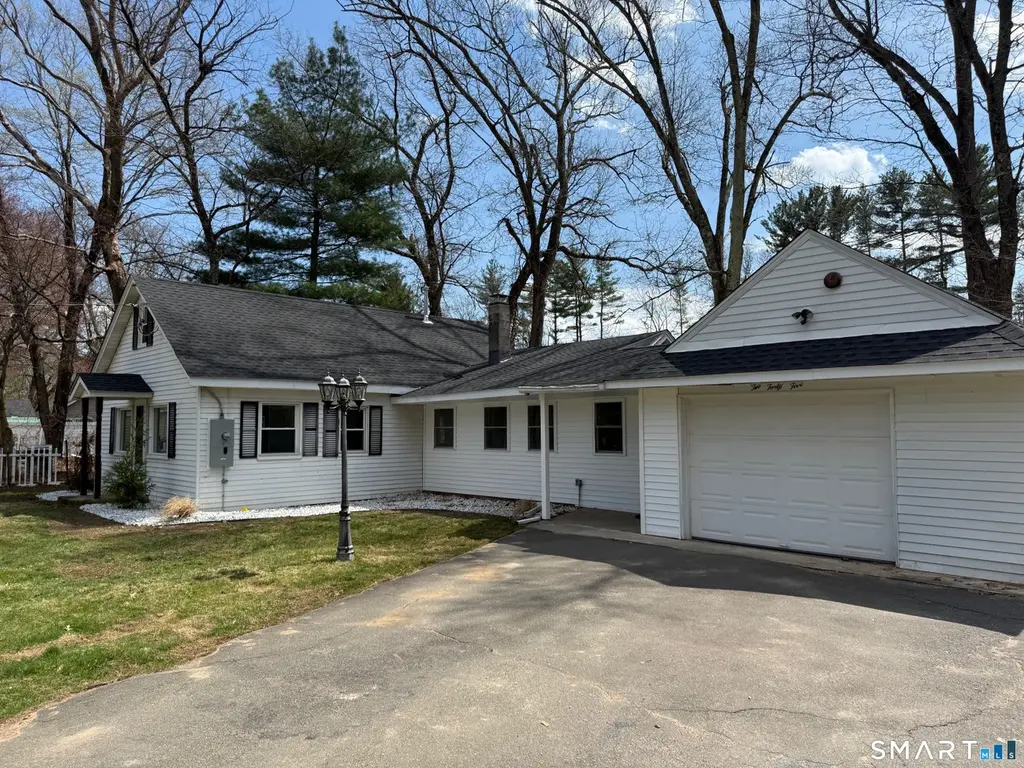 245 Birch Rd