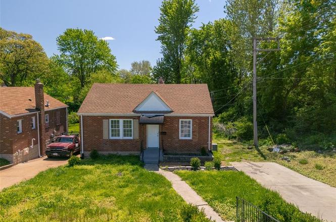 8320 Lucas And Hunt Rd