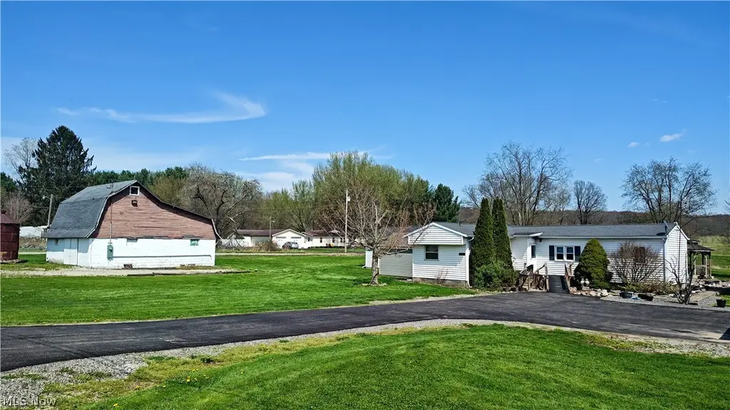 5122 Orangeville Kinsman Rd