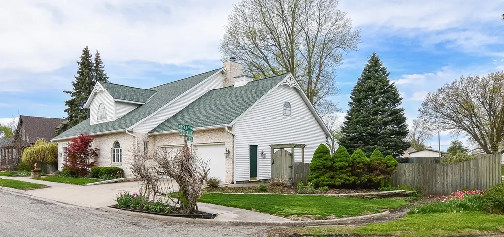 202 Coover Ave