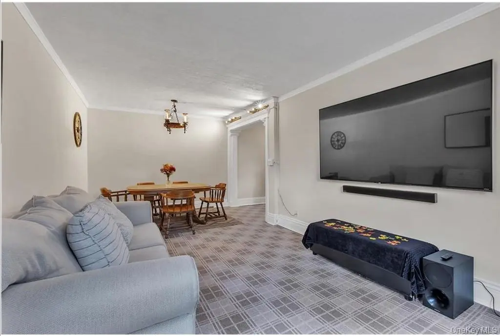 51 White Oak St Unit 2A