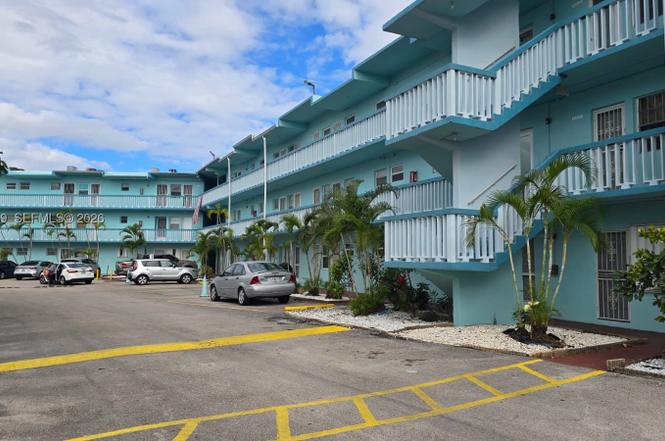 1501 NE Miami Gardens Dr #146