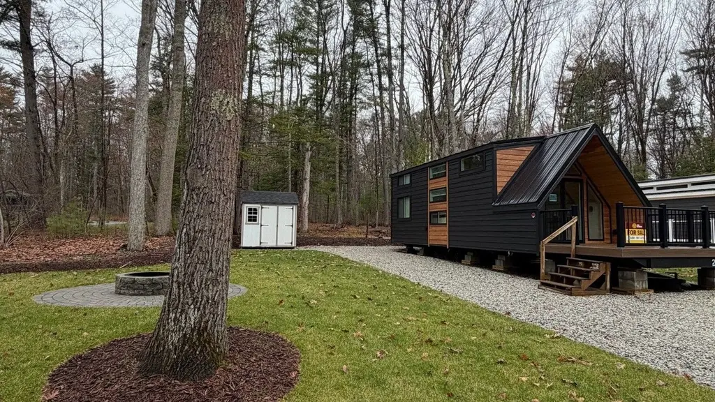 179 Saco Ave., Site L76 Plan