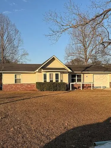 111 Woodbridge Rd