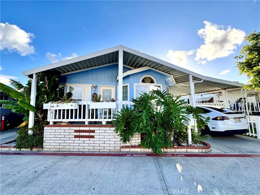 122 S Colombo Ln #77