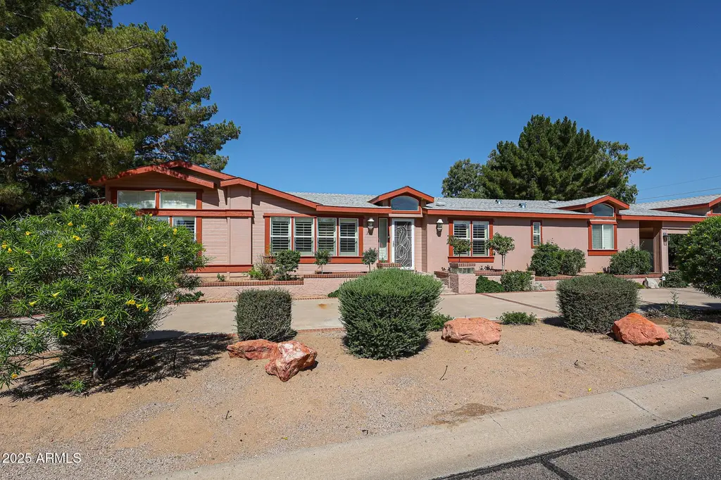 3901 E Pinnacle Peak Rd #358