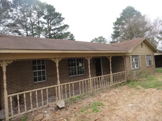 901 Village Dr