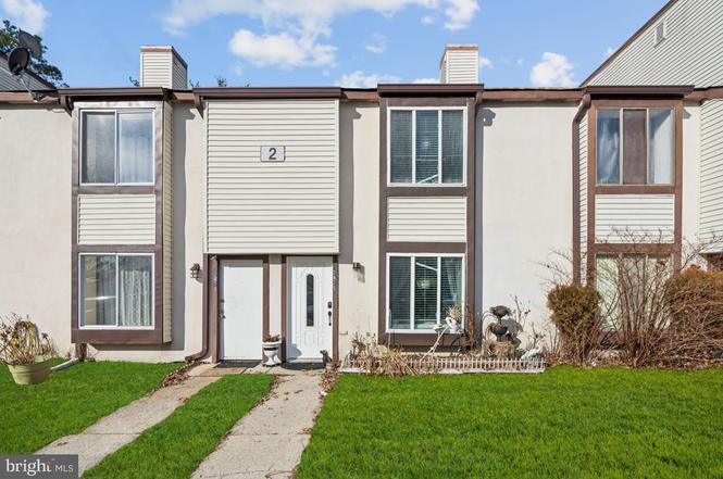 2425 Arbor Ct
