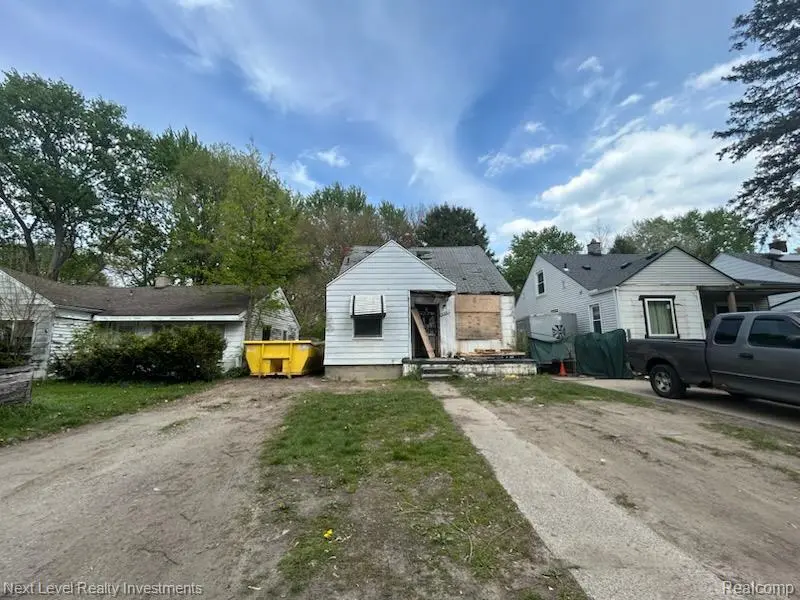 4314 Neff Ave