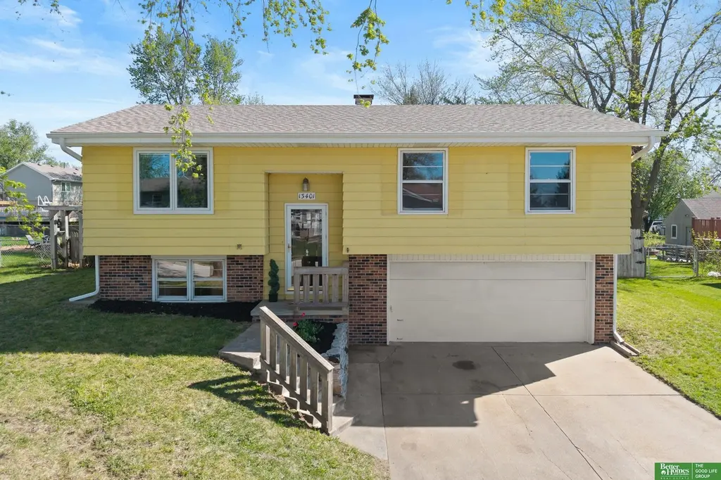 13401 Glenn St