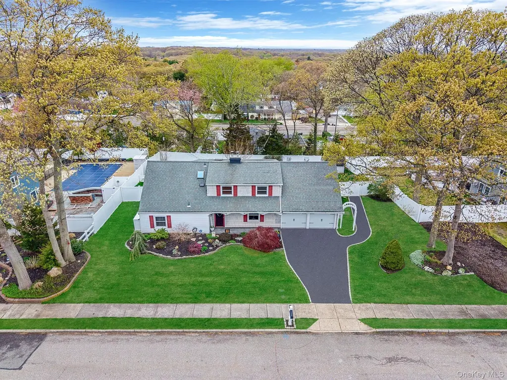 10 Lehigh Ln