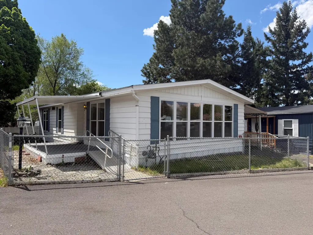 1505 Madison St Unit 65