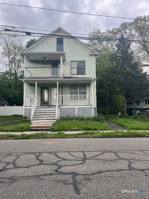 85 Hicks St