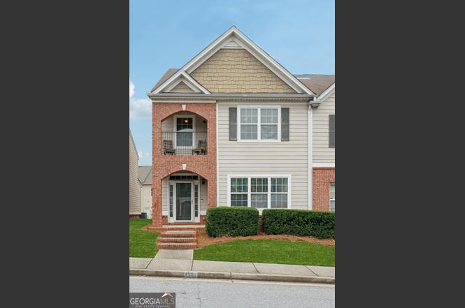 7556 Rutgers Cir