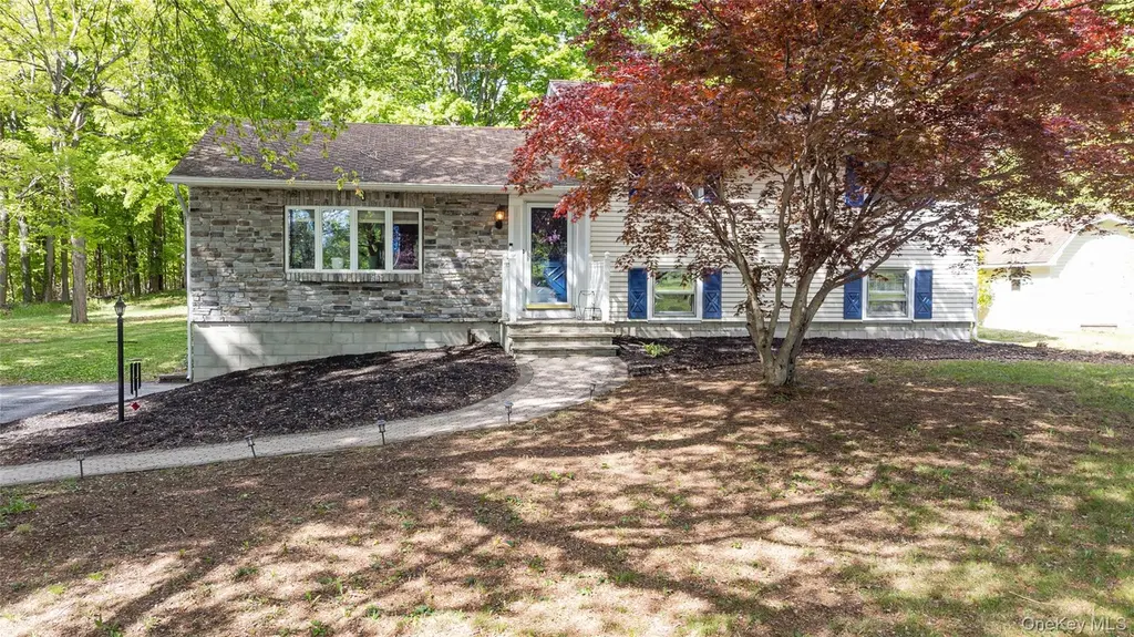 25 Mcallister Dr