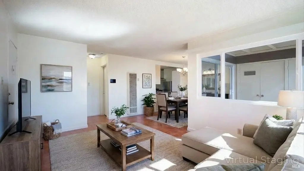 355 Parkview Ter Unit B7