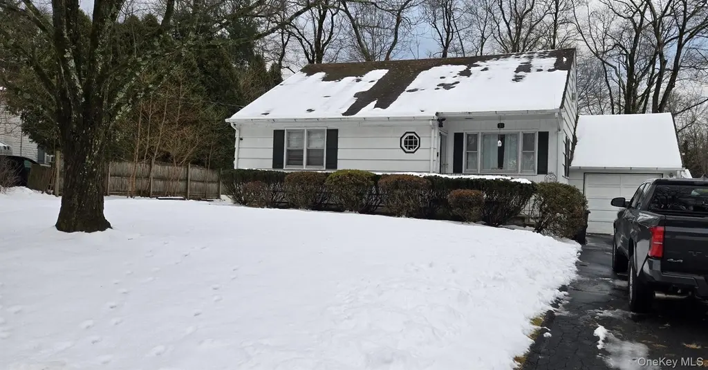 31 Parker Ave