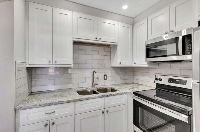27 Camden B
