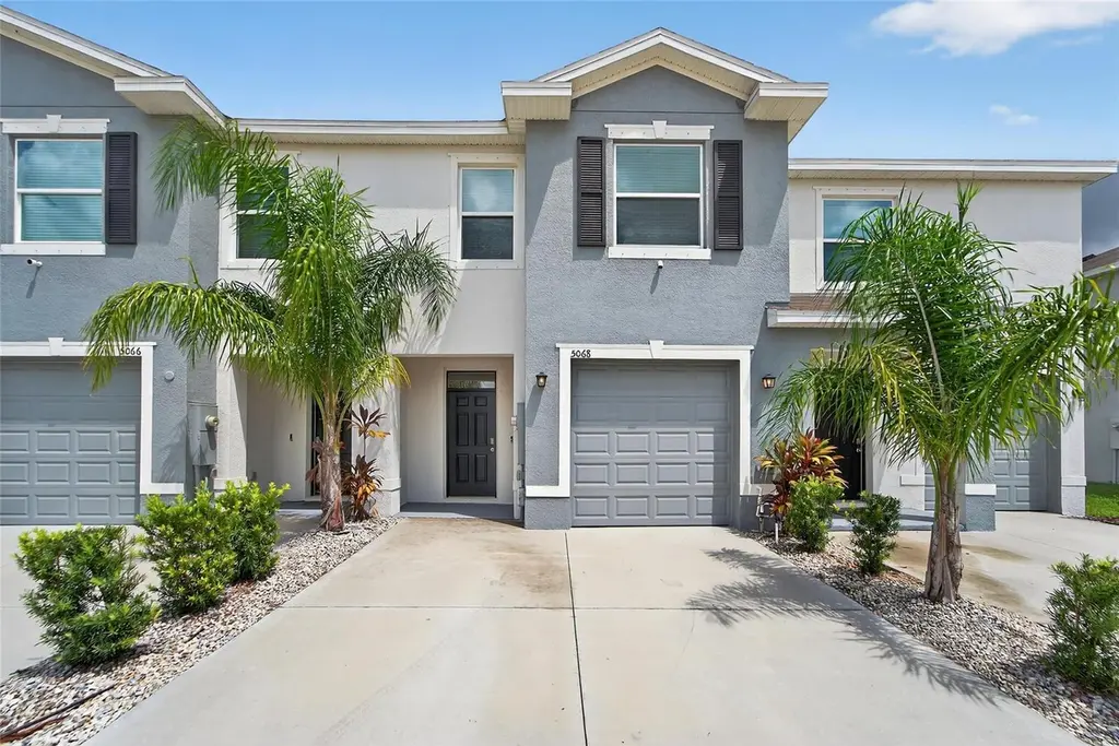 5068 Captain Davis Dr