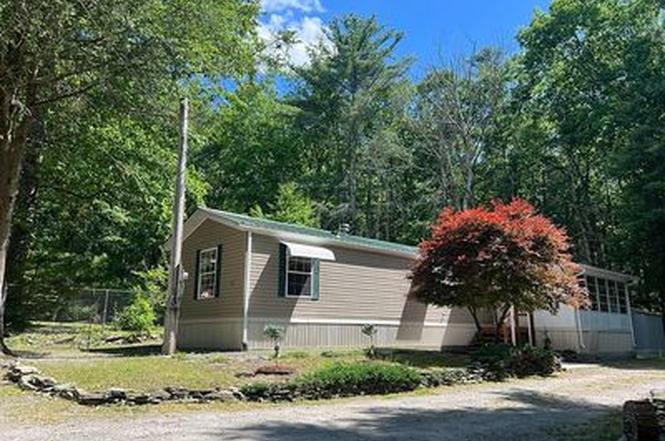 19 Beach Rd