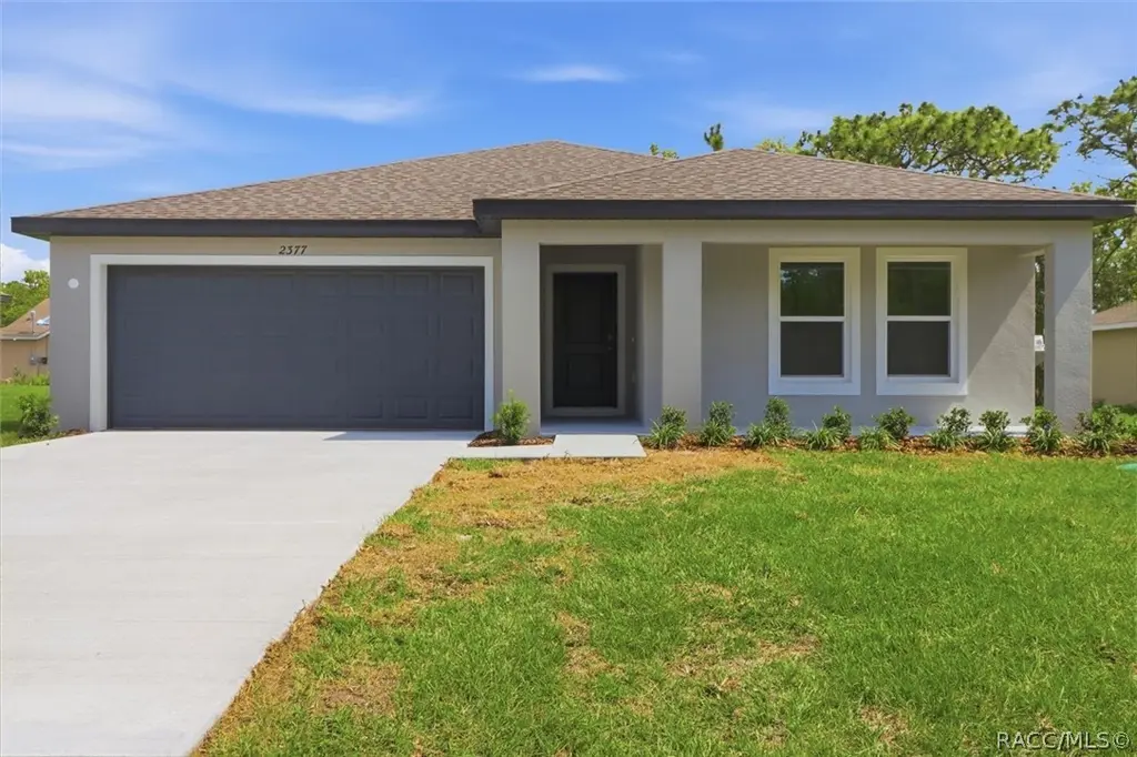 2377 W Pinegrove Dr
