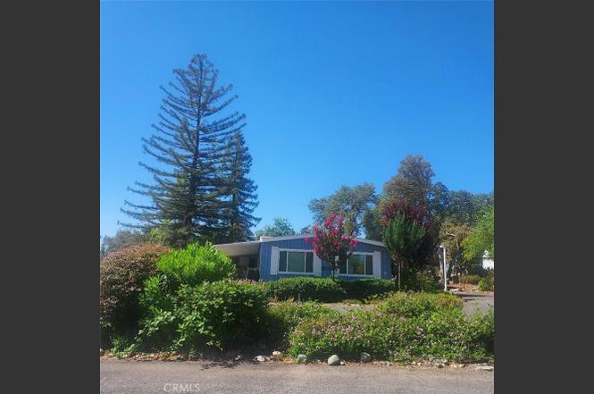 136 Oak Grove Pkwy
