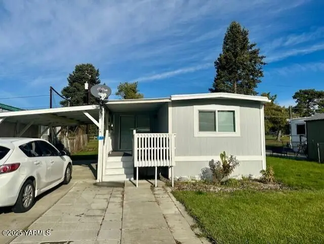 451 Pence Rd #20