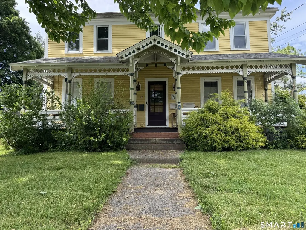 32 Broad St