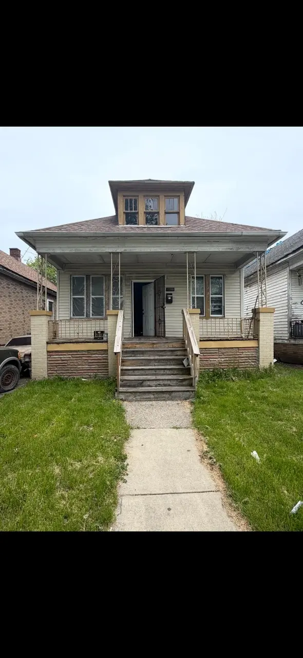 17206 Fenelon St