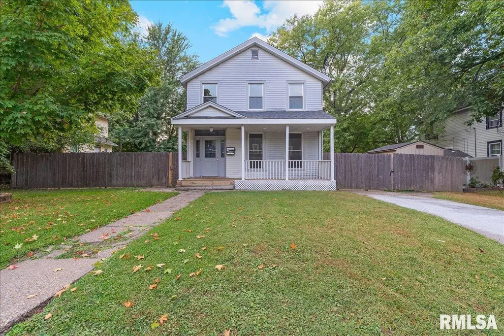 1220 College Ave