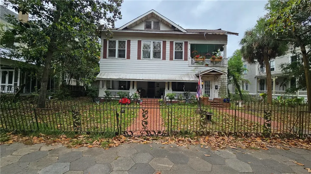 916 Union St