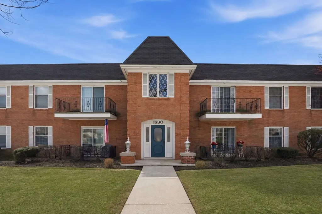 1630 Camellia Dr Unit B-1