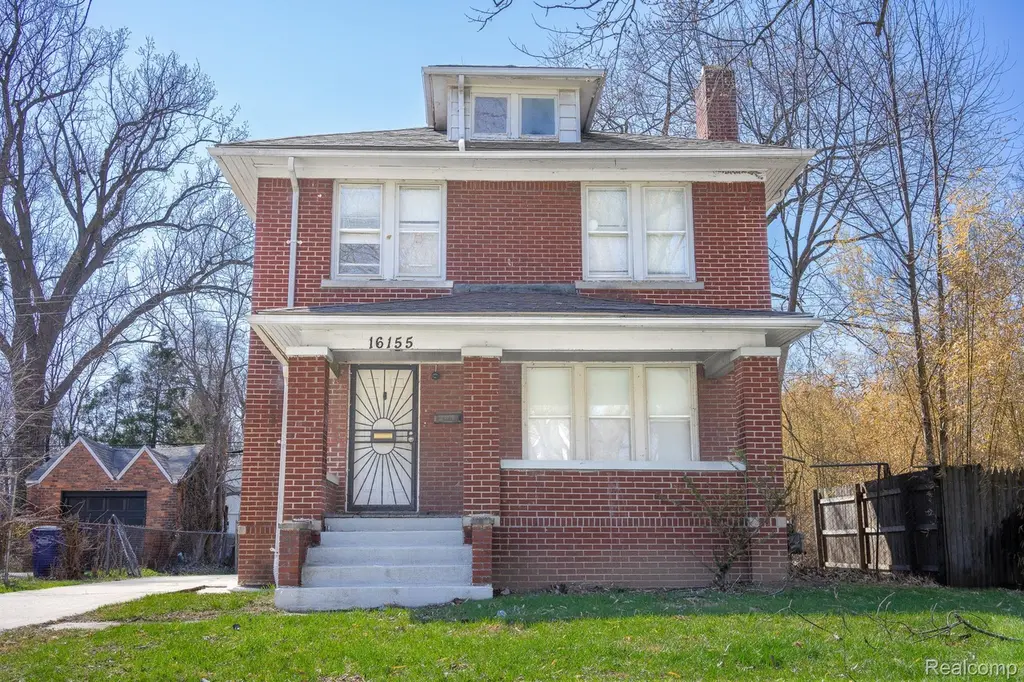 16155 Trinity St