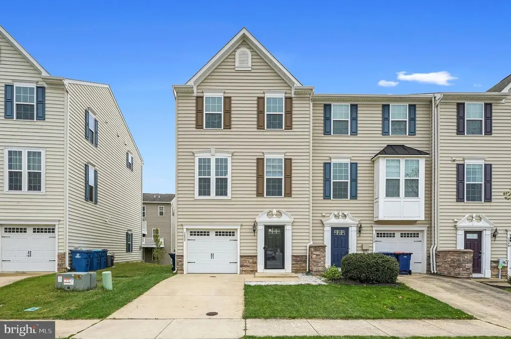 1252 Carrick Ct