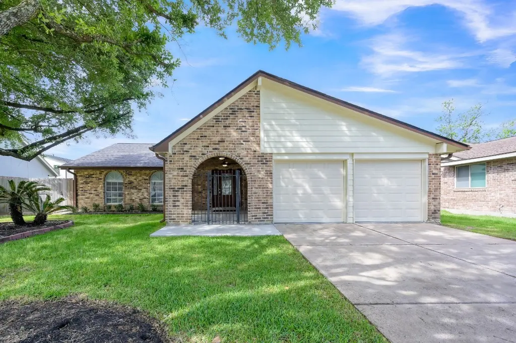23911 Spring Moss Dr