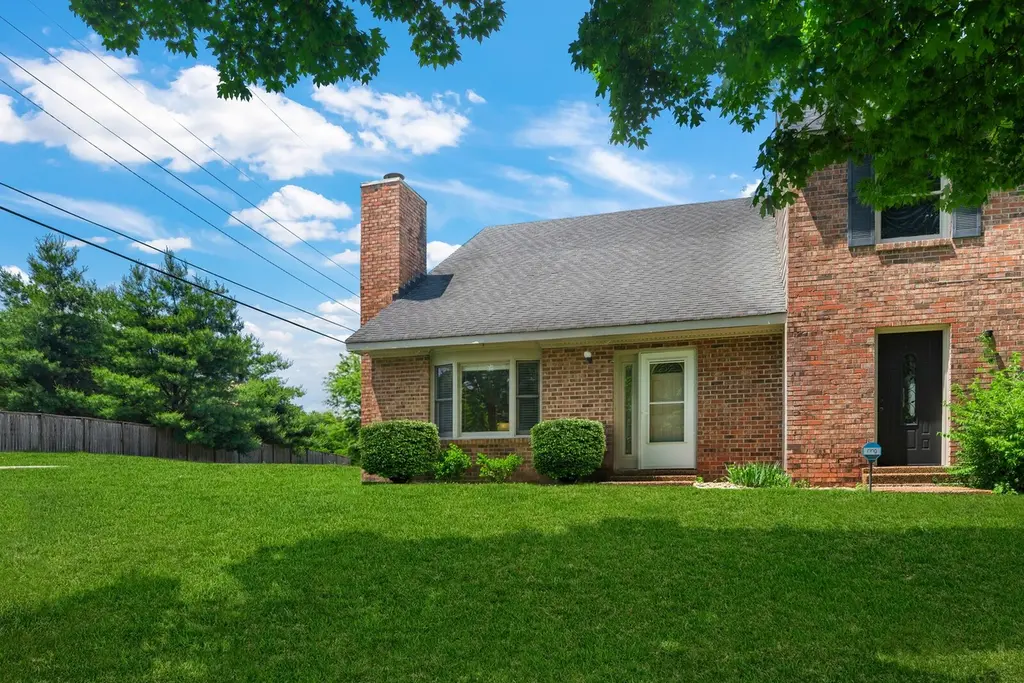 2920A Lebanon Pike