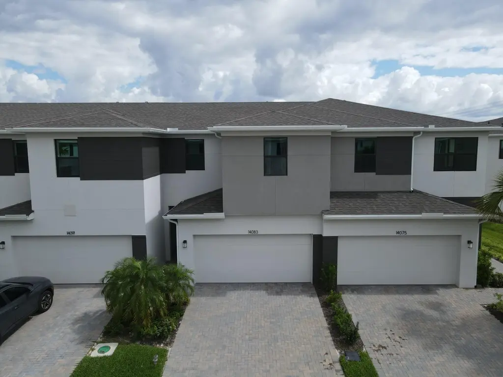 14083 SW Thorens Dr