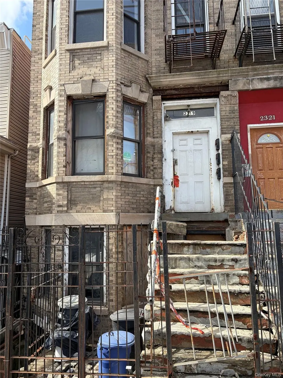 2319 Prospect Ave
