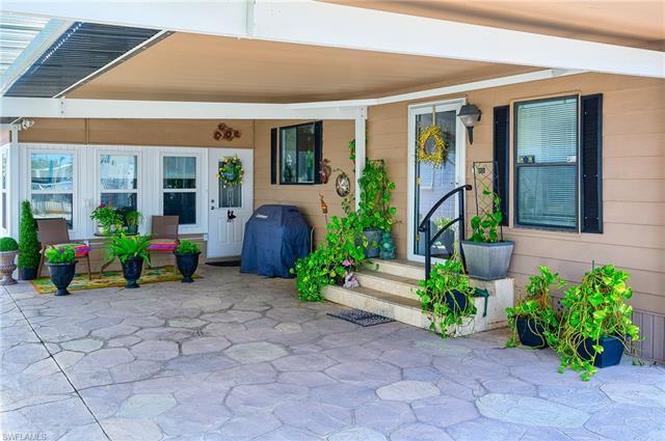 149 Kim Dr #149