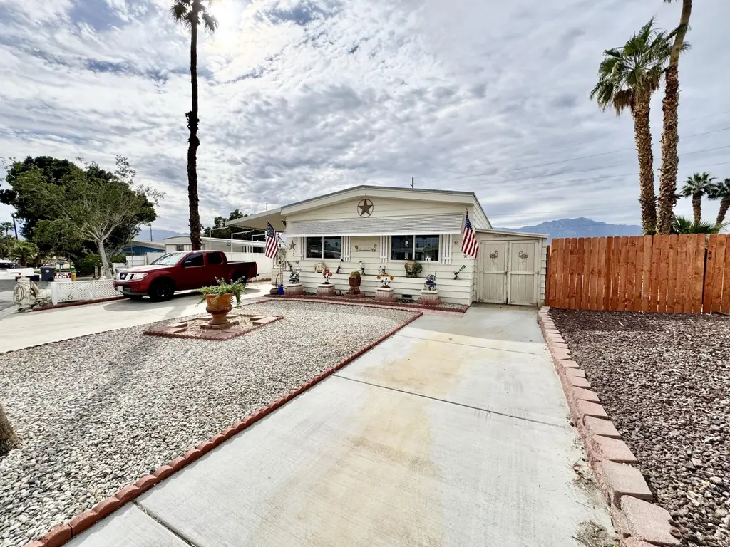 32075 Westchester Dr