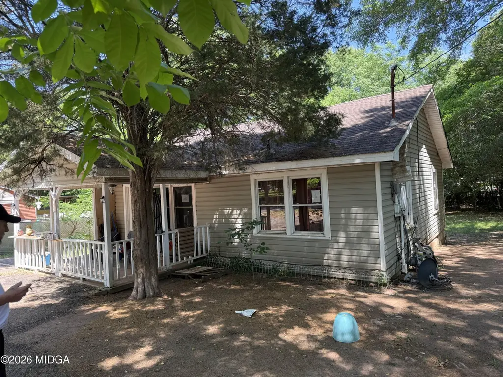 4222 Trammel Ave